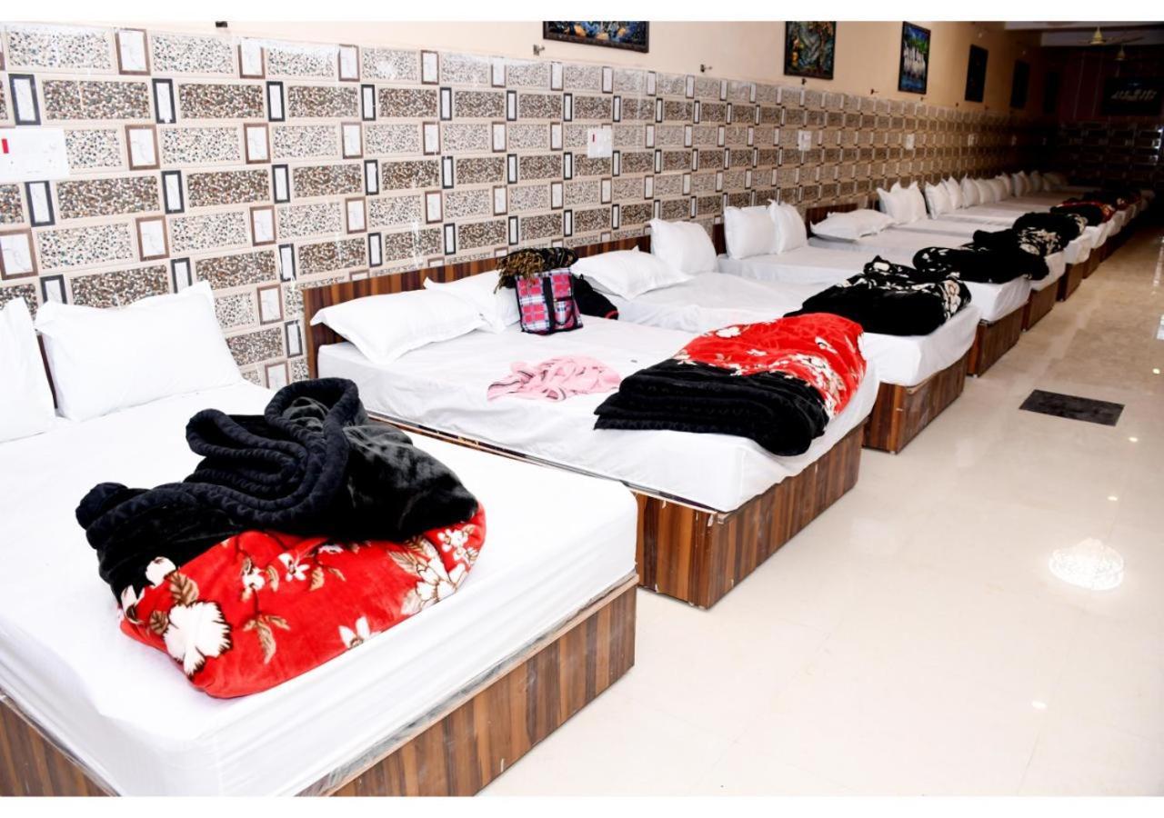 Tirupati Balaji Inn Bageshwar Dham Basari Екстер'єр фото
