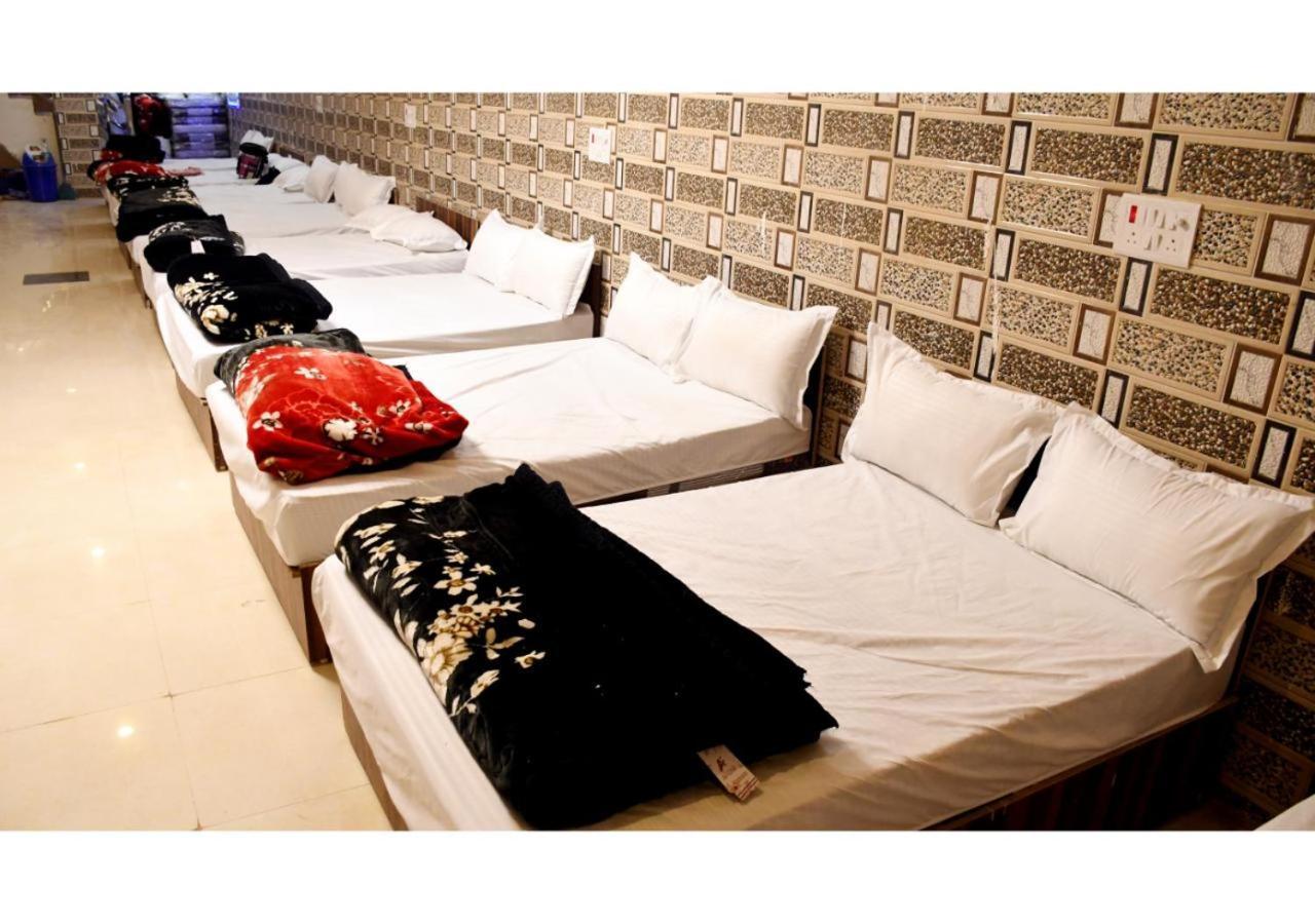 Tirupati Balaji Inn Bageshwar Dham Basari Екстер'єр фото