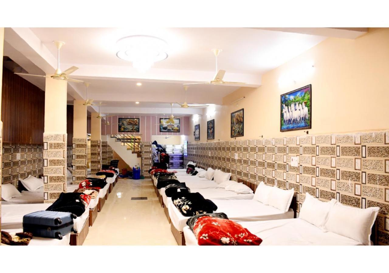 Tirupati Balaji Inn Bageshwar Dham Basari Екстер'єр фото