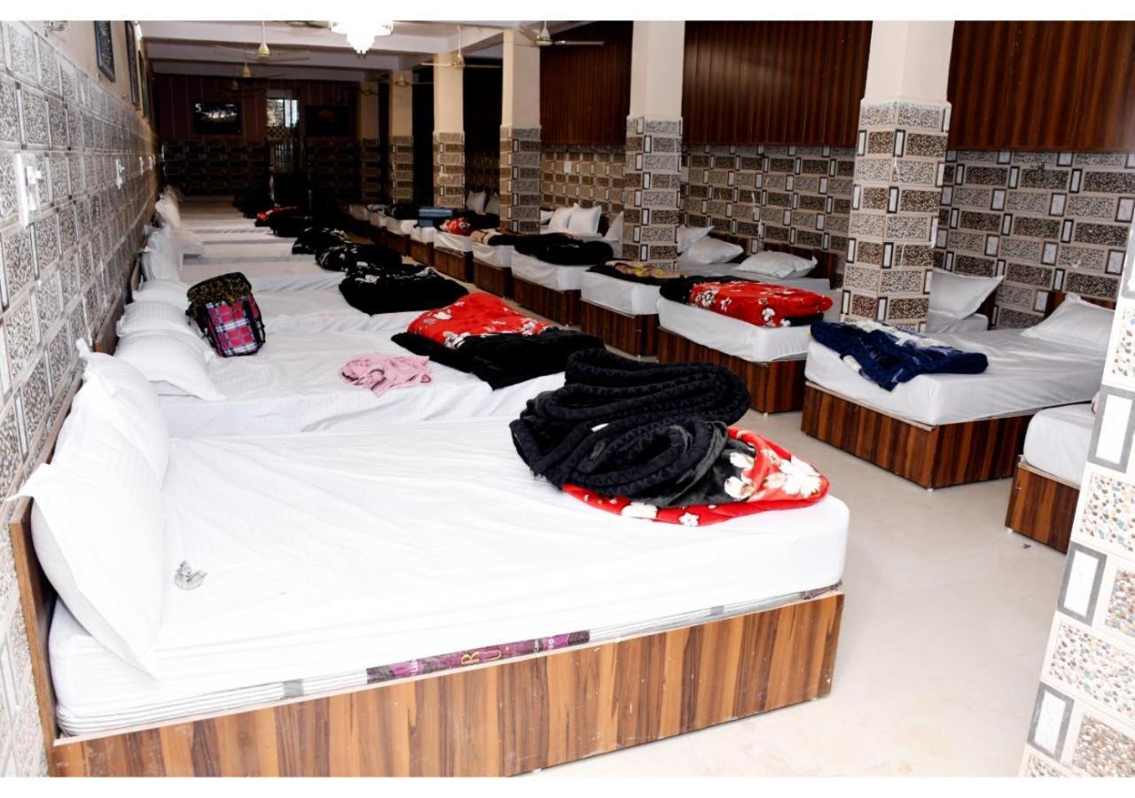 Tirupati Balaji Inn Bageshwar Dham Basari Екстер'єр фото