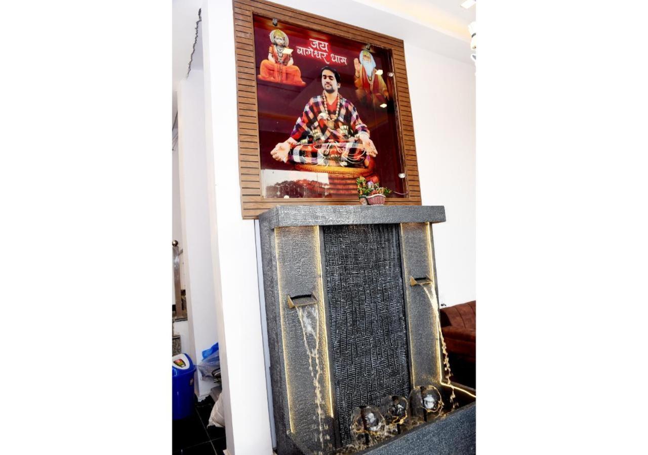Tirupati Balaji Inn Bageshwar Dham Basari Екстер'єр фото